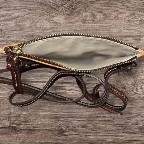 Dooney & Bourke MLB Pittsburgh Pirates Limited Edition Leather Crossbody - Picture 3 of 4